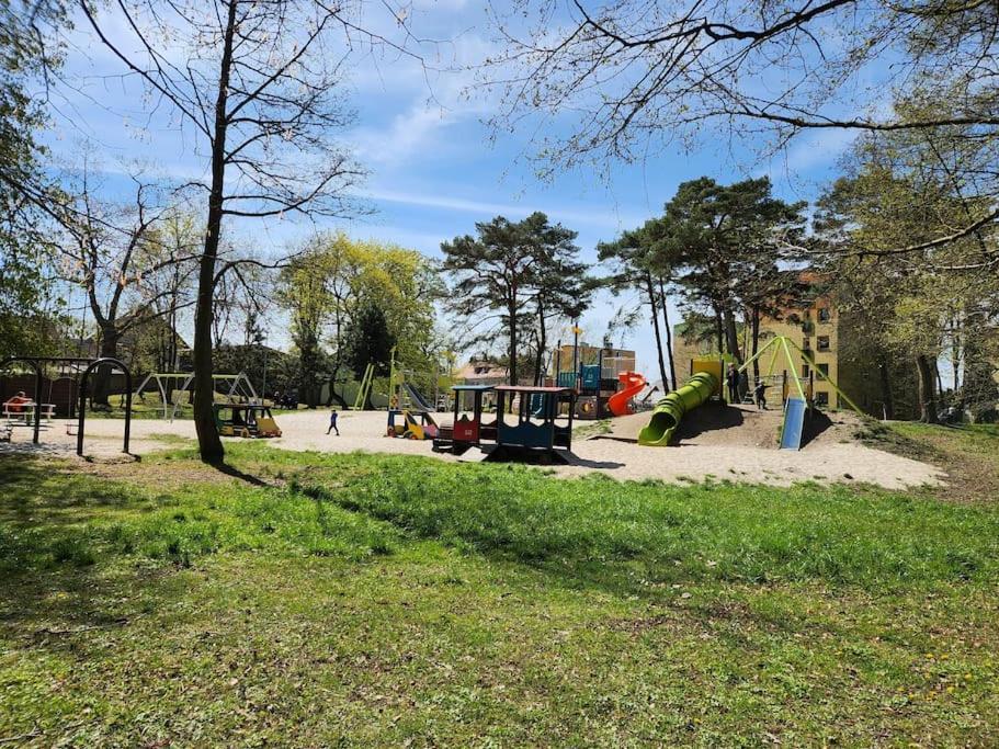Baltic Garden Suite Dziwnow Ngoại thất bức ảnh